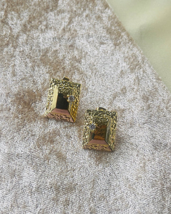 Queen Square Statement Earring