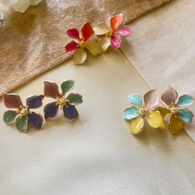 Flora Viola Statement Earring