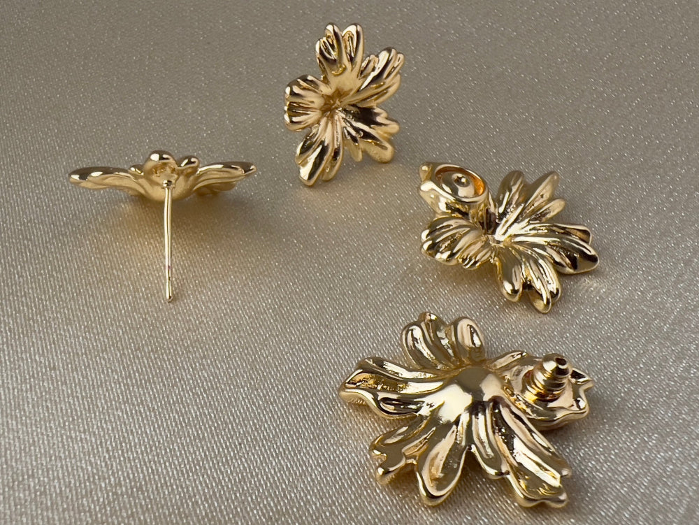 Flora Flip Earring