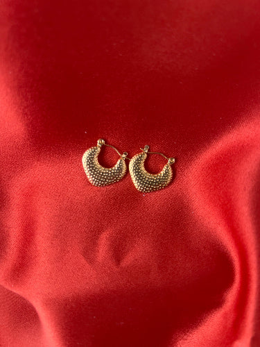 Strawbella Hoops