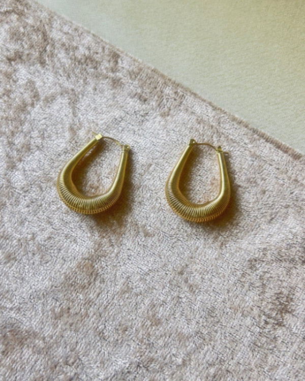 C' Link Hoops