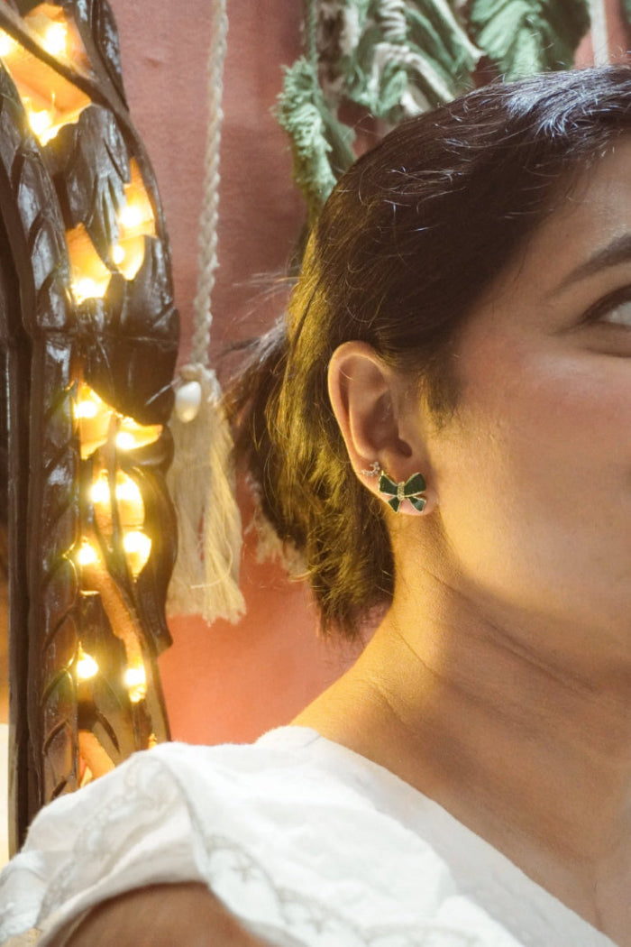 Green Bow Stud