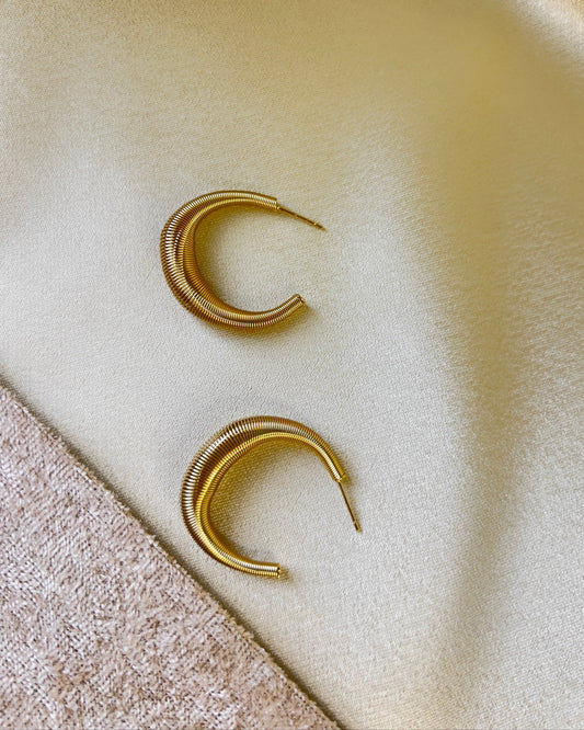 Cleo Coil Hoops