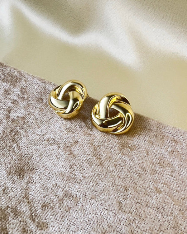 Knot Studs