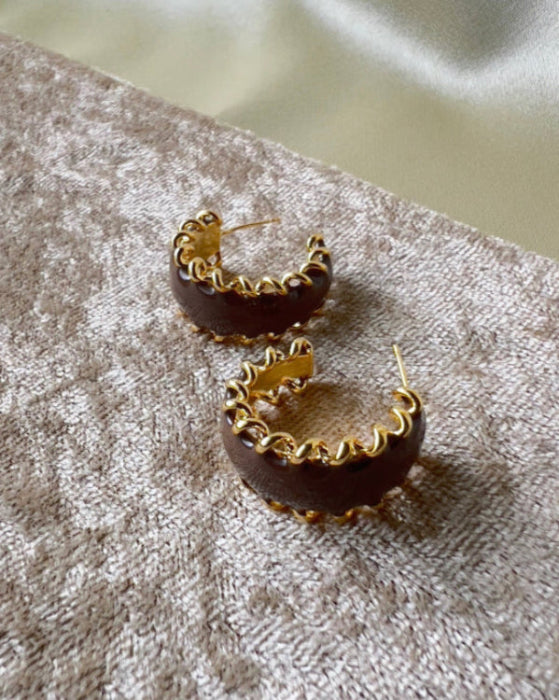 Cocoa Brown Hoops